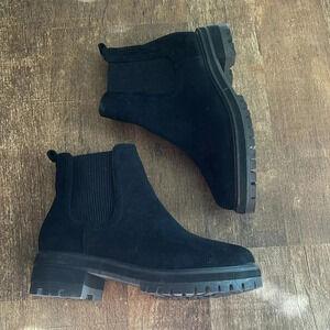 Unilady Black Suede Ankle Combat Boot Booties size 7